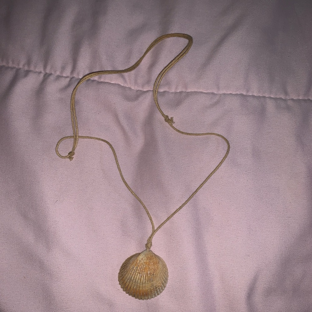 Seashell necklace
